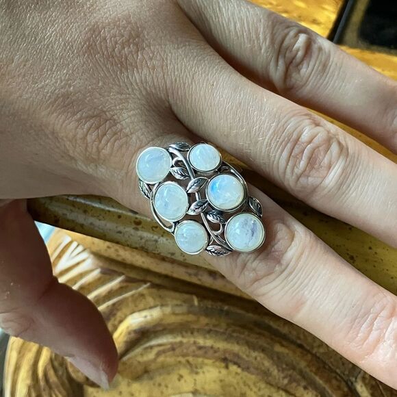 Natural Rainbow Moonstone Sterling Silver Cocktail Ring Size 8 - Picture 4 of 9